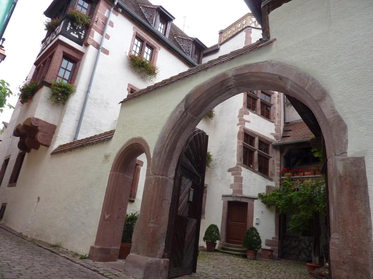 Bed & Breakfast Adrihof A Riquewihr, Cour De L'abbaye D'autrey Riquewihr