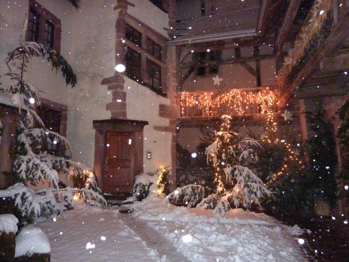 Adrihof A Riquewihr, Cour De L'abbaye D'autrey Bed & Breakfast *